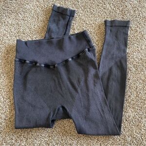 Senita Athletics Crop Seamless Leggings Women’s Large Gray Vintage Washed Ribbed